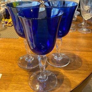Vintage Pier 1 swirl line cobalt blue water goblets set of 3. Like new